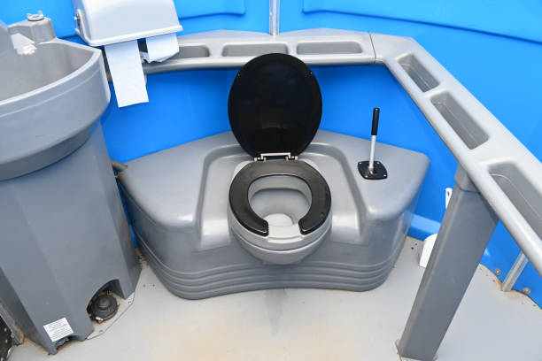 Portable Toilet Options We Offer in Mansfield, TX